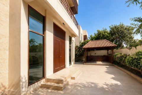 Villa in Meydan, Dubai, UAE 5 bedrooms, 531.91 sq.m. № 749995 - photo 23