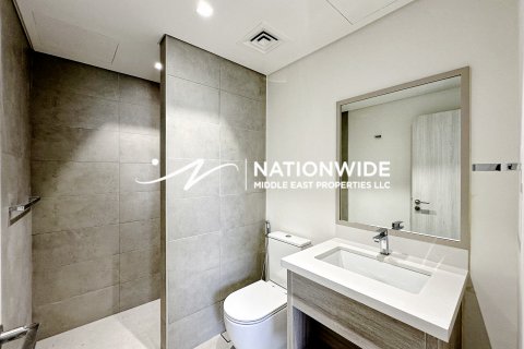 Vilë në Abu Dhabi, Emiratet e Bashkuara Arabe 5 dhoma gjumi, 360 m2. № 629884 - Foto 20