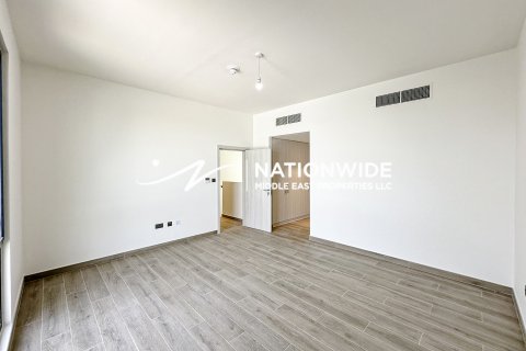 Vilë në Abu Dhabi, Emiratet e Bashkuara Arabe 5 dhoma gjumi, 360 m2. № 629884 - Foto 15