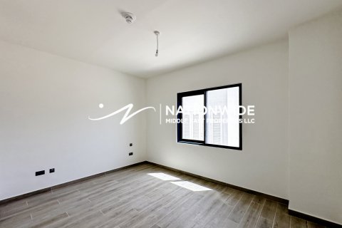 Vilë në Abu Dhabi, Emiratet e Bashkuara Arabe 5 dhoma gjumi, 360 m2. № 629884 - Foto 13