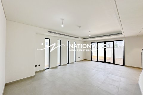 Vilë në Abu Dhabi, Emiratet e Bashkuara Arabe 5 dhoma gjumi, 360 m2. № 629884 - Foto 2