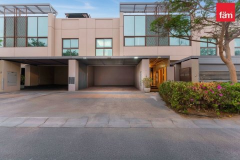 Villa Meydan, Dubaijā, AAE 4 istabas, 219.4 m2 Nr. 644827 - attēls 1