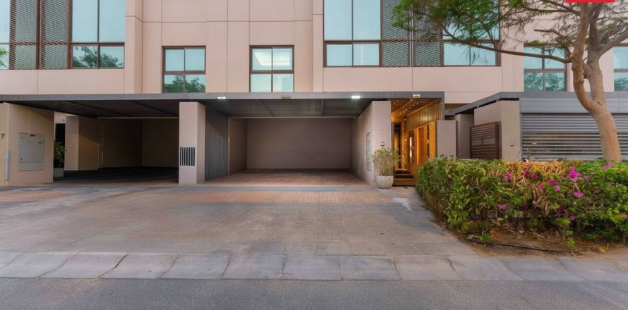 Villa Meydan, Dubaijā, AAE 4 istabas, 219.4 m2 Nr. 644827
