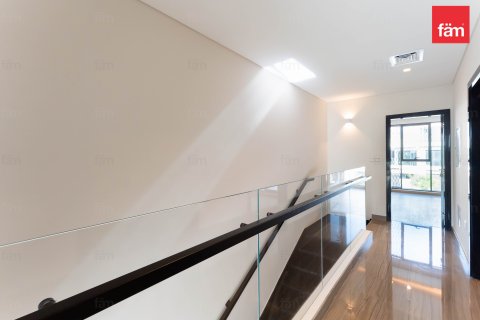 Üürile anda ridamaja asukohaga Dubai, AÜE: 4 magamistoaga, 147.3 m² Nr 644801 - pilt 6