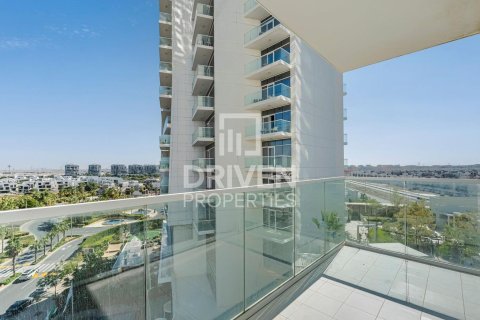 Apartment til leje i DAMAC Hills (Akoya by DAMAC), Dubai, UAE 2 soveværelser, 127 kvm № 683957 - foto 1
