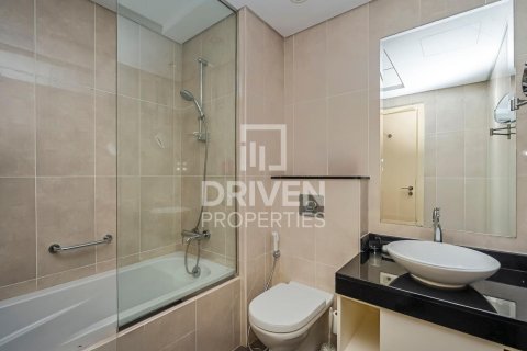 Apartment til leje i DAMAC Hills (Akoya by DAMAC), Dubai, UAE 2 soveværelser, 127 kvm № 683957 - foto 15