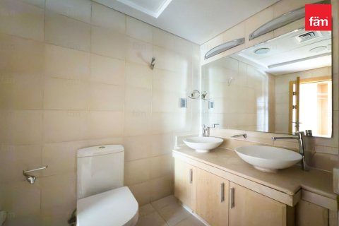 Apartament në Palm Jumeirah, Dubai, Emiratet e Bashkuara Arabe 2 dhoma gjumi, 144.1 m2. № 660310 - Foto 12