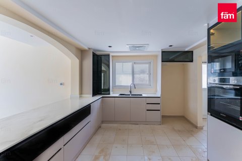 Villa in affitto a Dubai, EAU 5 camere da letto, 710.6 mq. № 630420 - foto 12