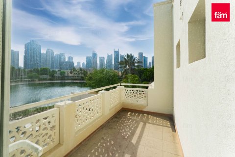 Villa in affitto a Dubai, EAU 5 camere da letto, 710.6 mq. № 630420 - foto 2