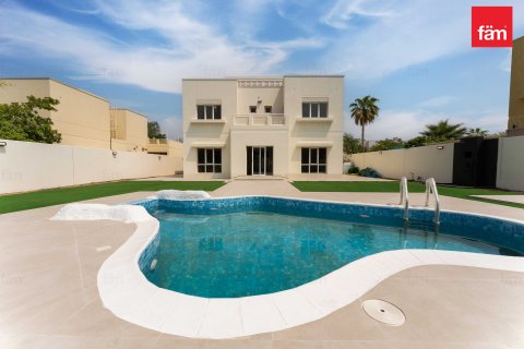 Vila di Dubai, UEA 5 kamar tidur, 710.6 m2 nomor 630420 - foto 17