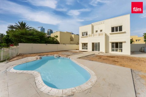 Villa in affitto a Dubai, EAU 5 camere da letto, 710.6 mq. № 630420 - foto 25