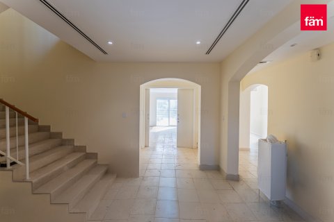 Villa in affitto a Dubai, EAU 5 camere da letto, 710.6 mq. № 630420 - foto 26