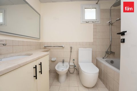 Vila di Dubai, UEA 5 kamar tidur, 710.6 m2 nomor 630420 - foto 16