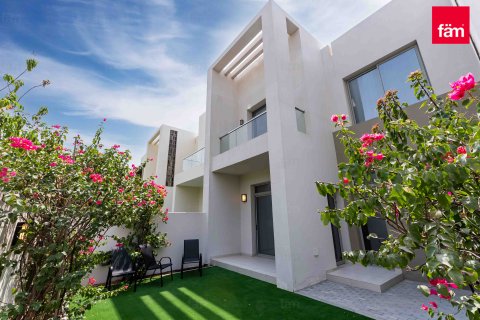 Řadový dům v Dubai, SAE 3 ložnice, 181.2 m² Č.: 630419 - fotografie 1