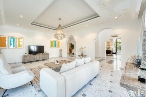 Palm Jumeirah, Dubai, UAE의 임대용 빌라 침실 6개, 1245.83제곱미터 번호 747479 - 사진 8