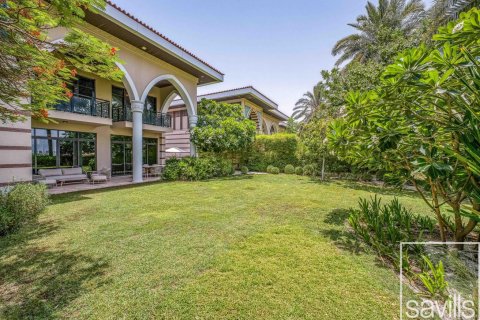 Vila v Palm Jumeirah, Dubai, SAE 5 spální, 412.77 m2 č. 747484 - Fotografia 13