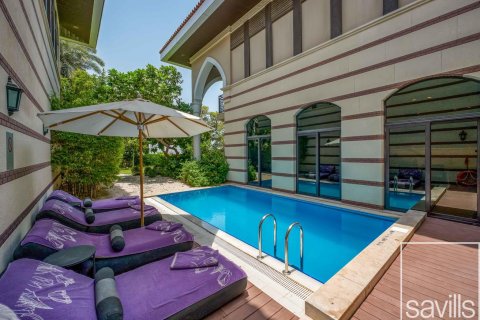 Vila v Palm Jumeirah, Dubai, SAE 5 spální, 412.77 m2 č. 747484 - Fotografia 16