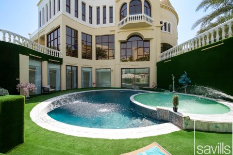 Vila v Emirates Hills, Dubai, SAE 7 ložnice, 1723.72 m² Č.: 747481
