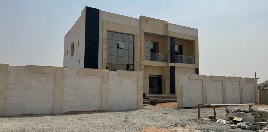 Villa in Al Dhait, Ras Al Khaimah, VAE 6 slaapkamers, 929 vr.m. nr 656884