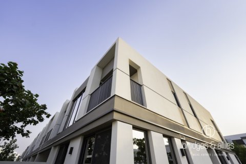Dubai、UAE にあるヴィラの賃貸物件 4ベッドルーム、140.5 m2、No669163 - 写真 22