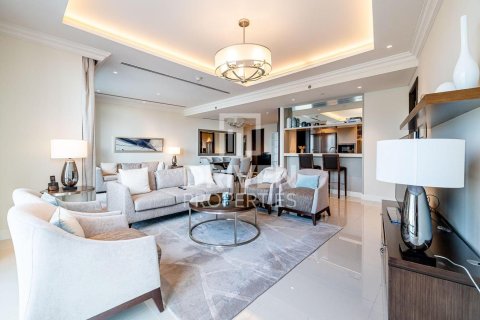 Appartement à louer à Downtown Dubai (Downtown Burj Dubai), Dubai, EAU 3 chambres, 205.87 m2 № 745840 - photo 2