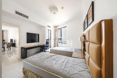 Apartment in Business Bay, Dubai, UAE 2 bedrooms, 126.44 sq.m. № 745837 - photo 7