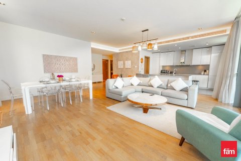 Al Wasl、Dubai、UAE にあるマンションの賃貸物件 3ベッドルーム、215.3 m2、No647900 - 写真 3