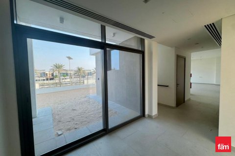 Vilă de închiriat în Al Furjan, Dubai, EAU 4 dormitoare, 618.1 mp.  №647899 - poză 8