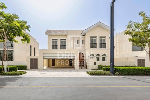 Villa asukohaga Mohammed Bin Rashid City, Dubai, AÜE: 4 magamistoaga, 473.34 m² Nr 742736
