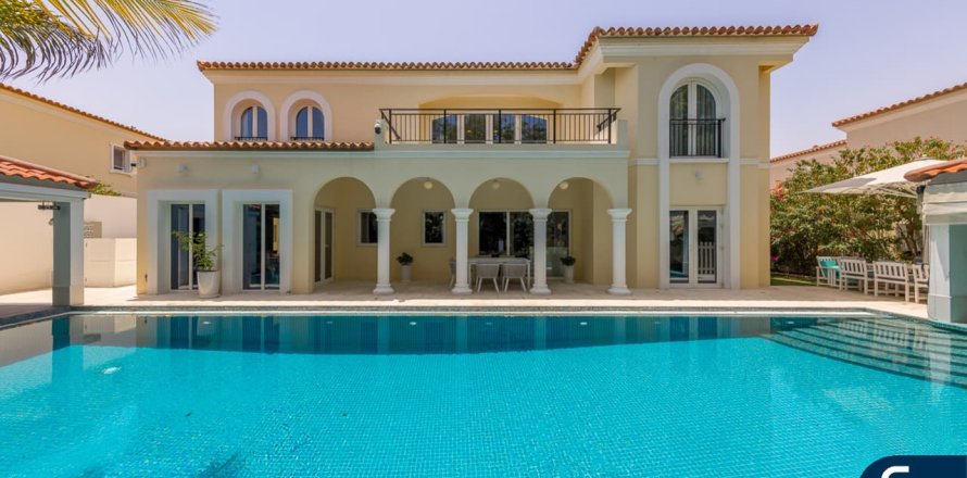 Villa in Green Community, Dubai, UAE 5 bedrooms, 577 sq.m. № 688748