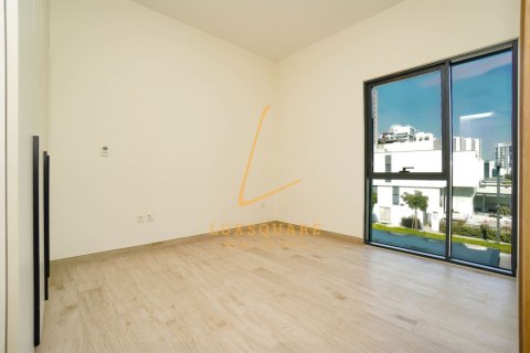 Вилла Al Furjan, Дубай, БАӘ-да 4 жатын бөлмелер, 480 м² № 708655 - фото 25