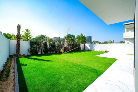 Вилла Al Furjan, Дубай, БАӘ-да 4 жатын бөлмелер, 480 м² № 708655 - фото 24