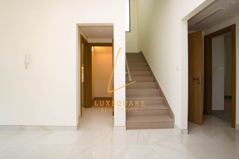 Вилла Al Furjan, Дубай, БАӘ-да 4 жатын бөлмелер, 480 м² № 708655 - фото 29