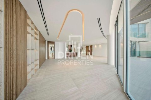 Villa in The World Islands, Dubai, UAE 6 bedrooms, 1717.13 sq.m. № 746194 - photo 15