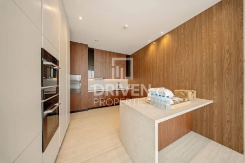 Villa in The World Islands, Dubai, UAE 6 bedrooms, 1717.13 sq.m. № 746194 - photo 12