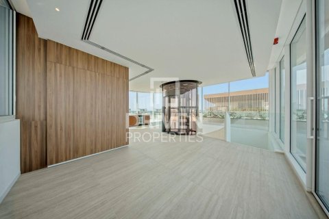 Villa in The World Islands, Dubai, UAE 6 bedrooms, 1717.13 sq.m. № 746194 - photo 7