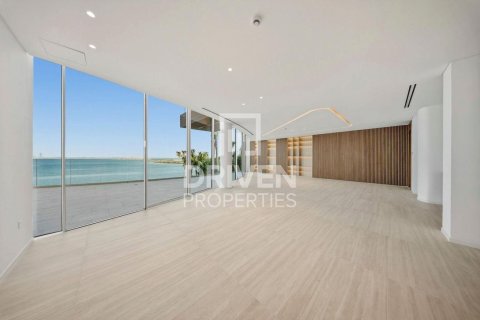 Villa in The World Islands, Dubai, UAE 6 bedrooms, 1717.13 sq.m. № 746194 - photo 13