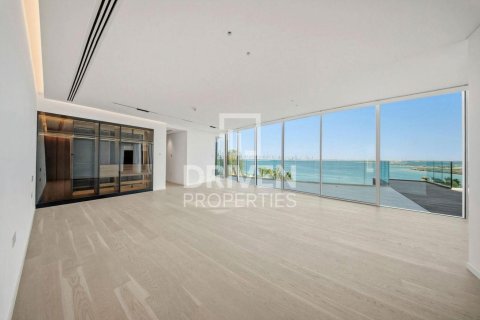 Villa in The World Islands, Dubai, UAE 6 bedrooms, 1717.13 sq.m. № 746194 - photo 3
