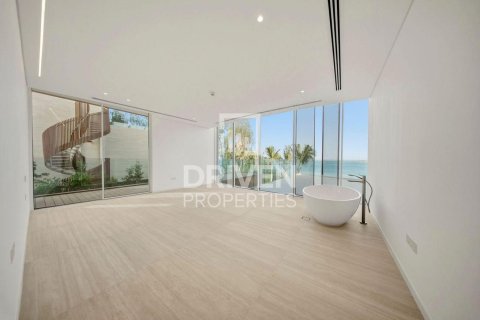 Villa in The World Islands, Dubai, UAE 6 bedrooms, 1717.13 sq.m. № 746194 - photo 5