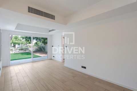 Villa itt: The Springs, Dubai, EAE, 3 hálószoba, 209 m², azonosító: 682729 - fénykép 4