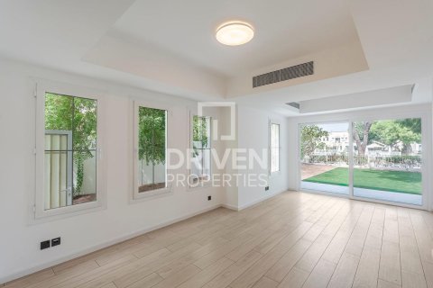 Villa itt: The Springs, Dubai, EAE, 3 hálószoba, 209 m², azonosító: 682729 - fénykép 5
