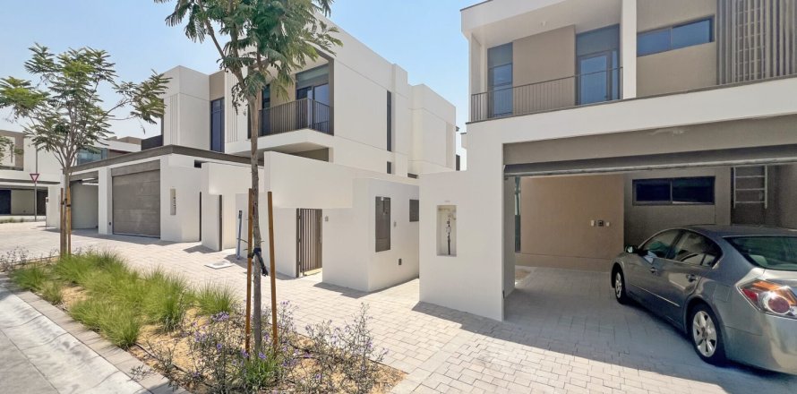 Al Furjan, Dubai, संयुक्त अरब अमीरात में विला, 4 बेडरूम, 368 वर्ग मीटर, संख्या 677395