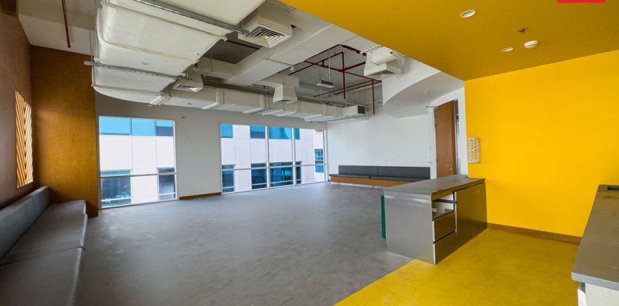 Opisina sa Business Bay, Dubai, UAE 176.1 sq.m. № 563912