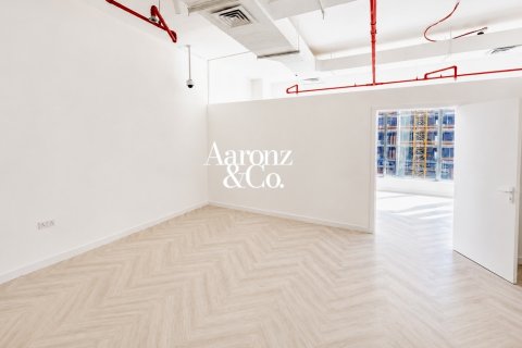 Birojs Business Bay, Dubaijā, AAE 75 m2 Nr. 723330 - attēls 5