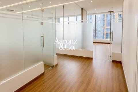 Birojs Business Bay, Dubaijā, AAE 151 m2 Nr. 723328 - attēls 4