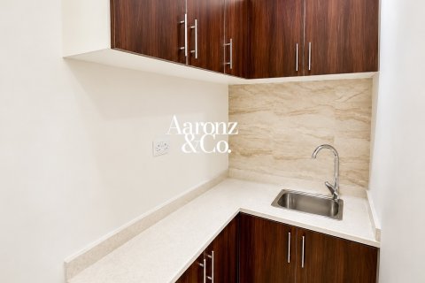 Birojs Business Bay, Dubaijā, AAE 151 m2 Nr. 723328 - attēls 8