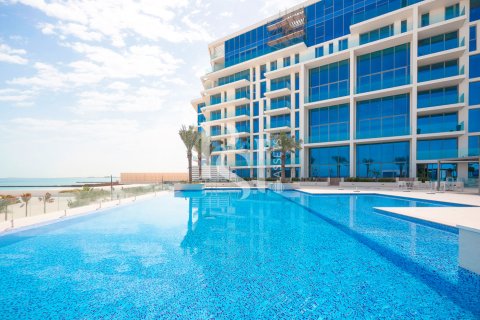 Shtëpi në qytet në Saadiyat Island, Abu Dhabi, Emiratet e Bashkuara Arabe 3 dhoma gjumi, 405 m2. № 717132 - Foto 16