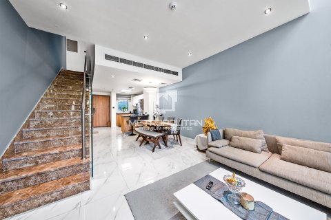 Shtëpi në qytet në Dubai Land, Emiratet e Bashkuara Arabe 2 dhoma gjumi, 124 m2. № 663983 - Foto 7