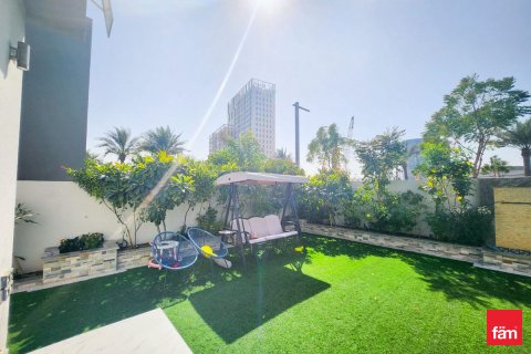 Müüa villa asukohaga Dubai Hills Estate, AÜE: 3 magamistoaga, 424.8 m² Nr 638334 - pilt 12