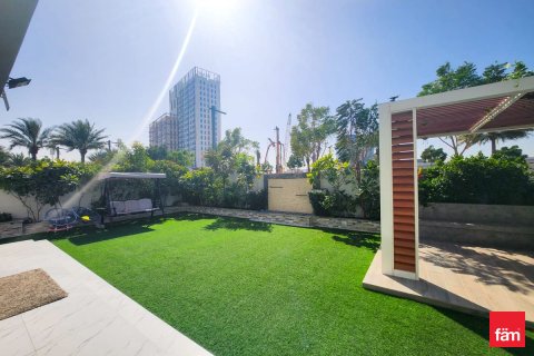 Müüa villa asukohaga Dubai Hills Estate, AÜE: 3 magamistoaga, 424.8 m² Nr 638334 - pilt 16